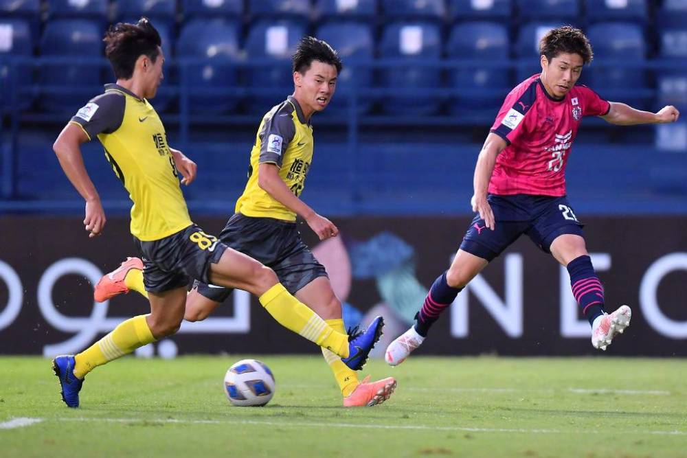 爱游戏在线-加时末段勒沃库森复出首秀——亚冠节点到来；目标明确；临场指挥获称赞的简单介绍