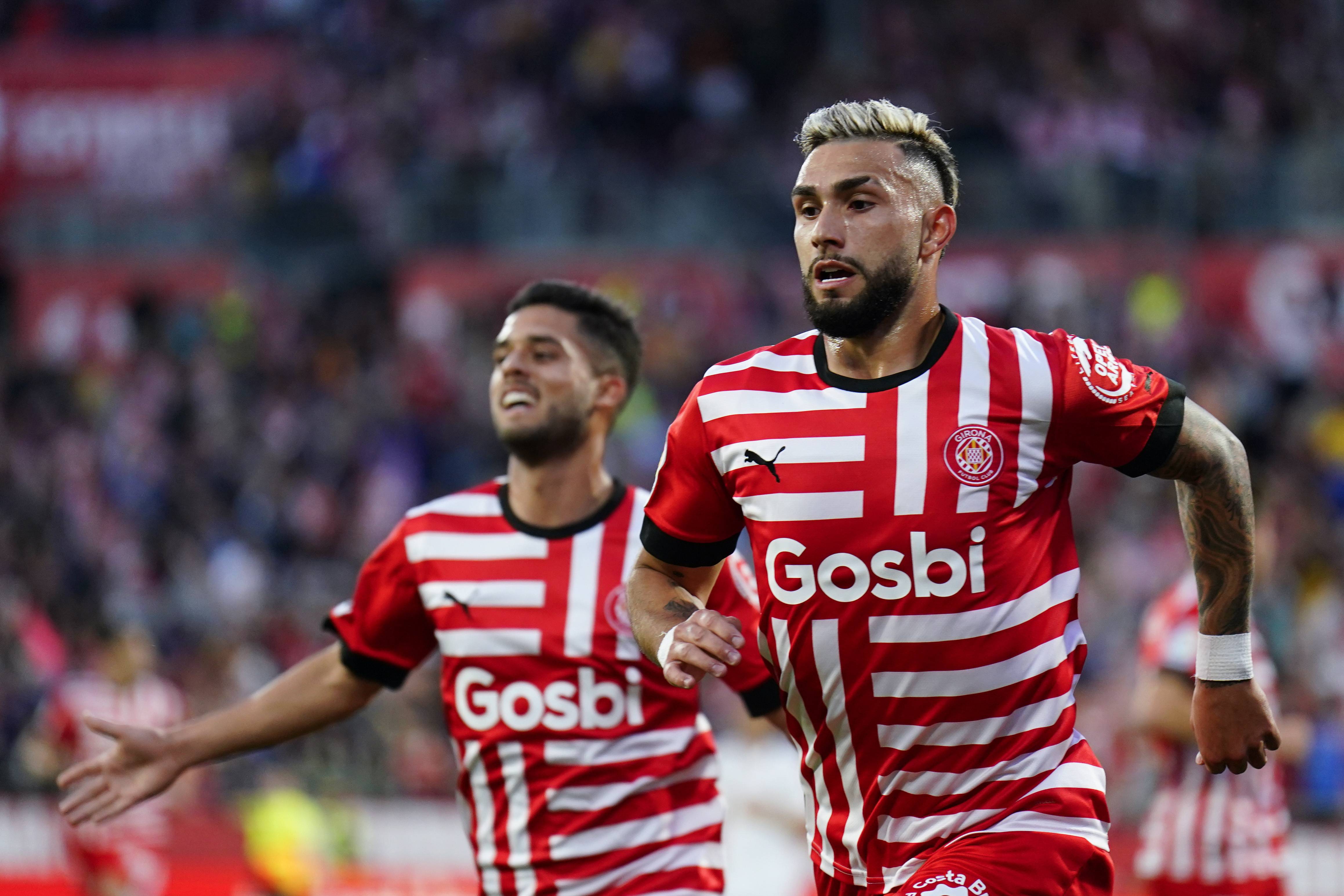 爱游戏正版-今夜西甲焦点战，切尔西更衣室发声，信心回归，细节决定成败(灞波儿奔波儿灞mv)