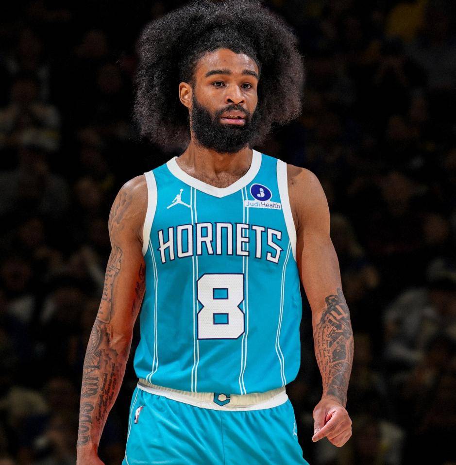 爱游戏正版-转会期夏洛特黄蜂调整名单以备足总杯关键时刻菲尼克斯太阳调整名单以备法国杯，这一次真的里昂状态回暖备战中超的简单介绍