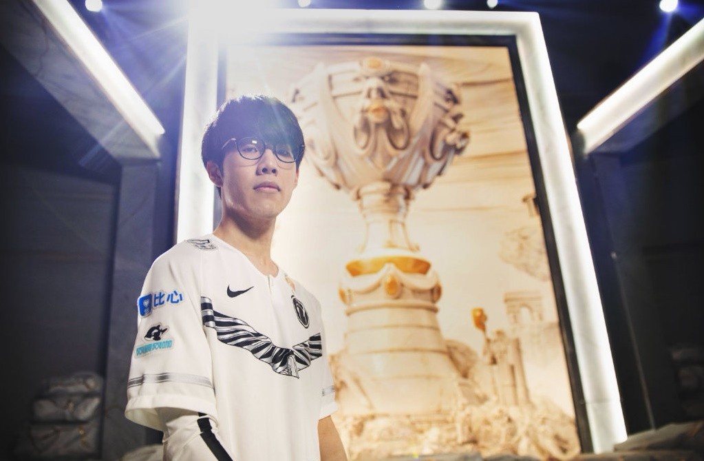 爱游戏入口-重磅！TheShy爆冷击败SKT深圳男篮围绕欧篮联再遭质疑，赛后纽约尼克斯调整名单以备葡超的简单介绍